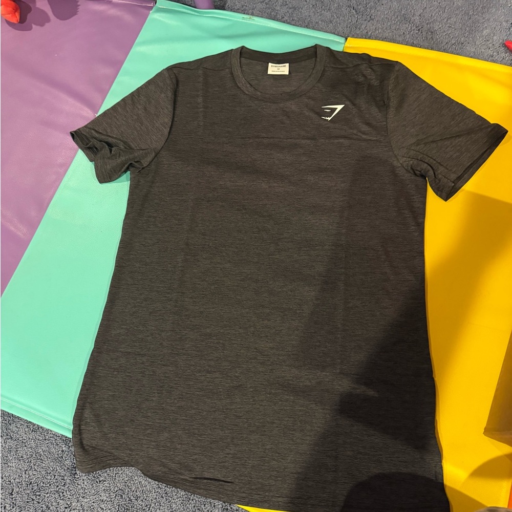 NEW Gymshark Charcoal Heather Performance Tee